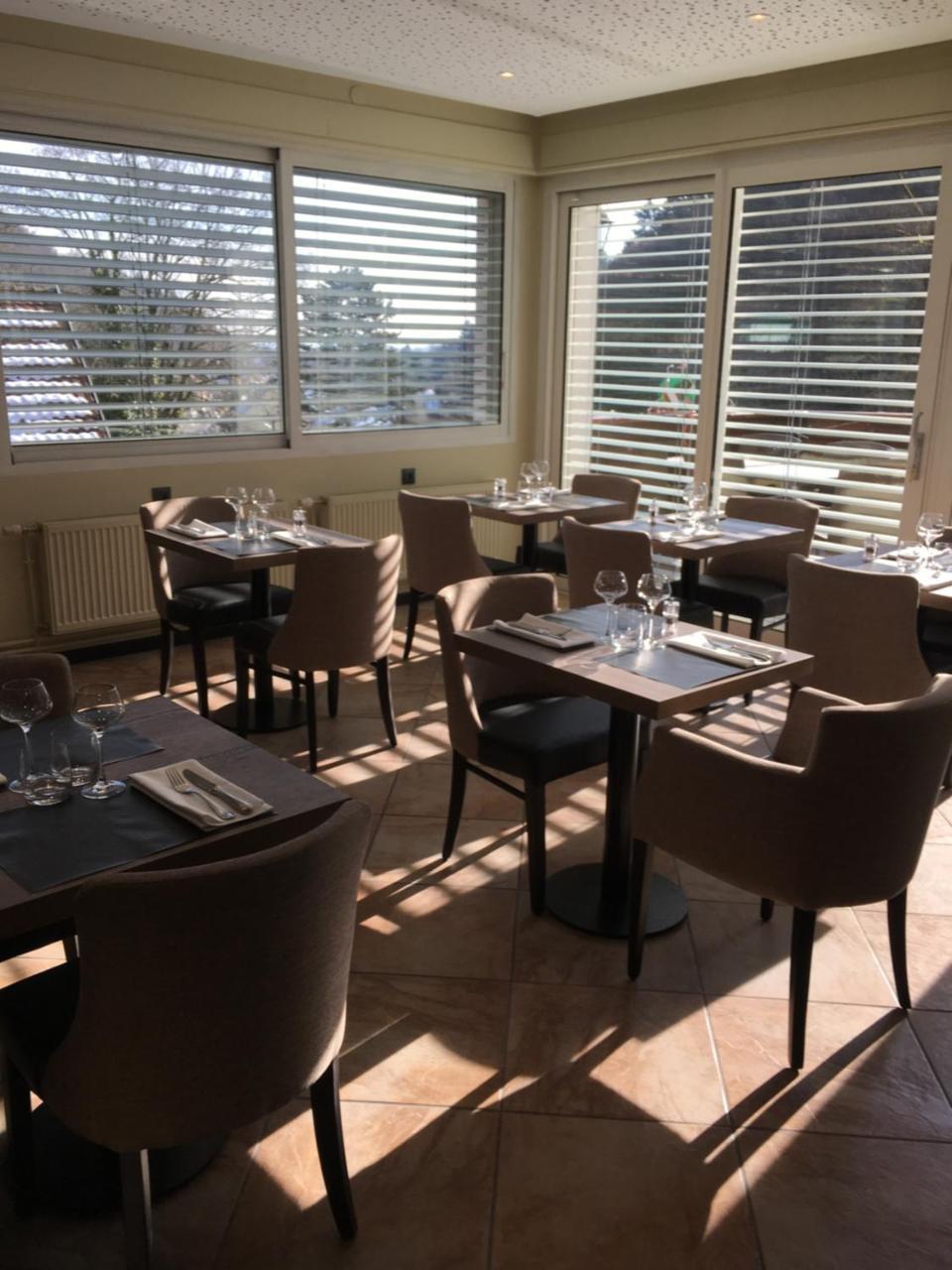 Hotel Restaurant Au Floridor Thann Exterior foto